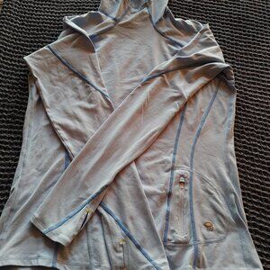 Baby-Blue Mountain Hardwear Buttah top with Hood, M